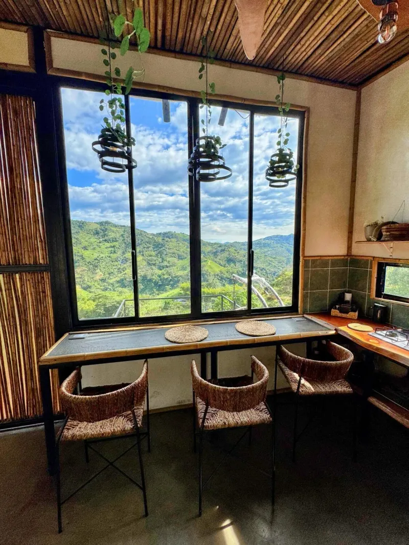 Terraza con jacuzzi al aire libre